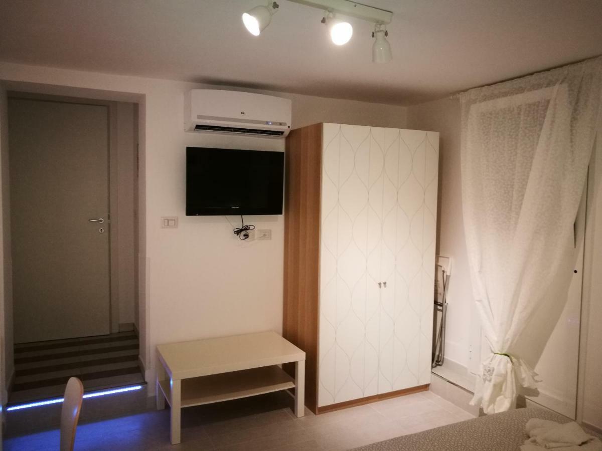 Ferienwohnung Simply House In Bari 2 Exterior foto